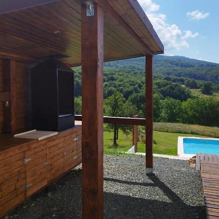 Le Chalet M - Cabana Cu O Panorama De Poveste. Surdesti  Dış mekan fotoğraf